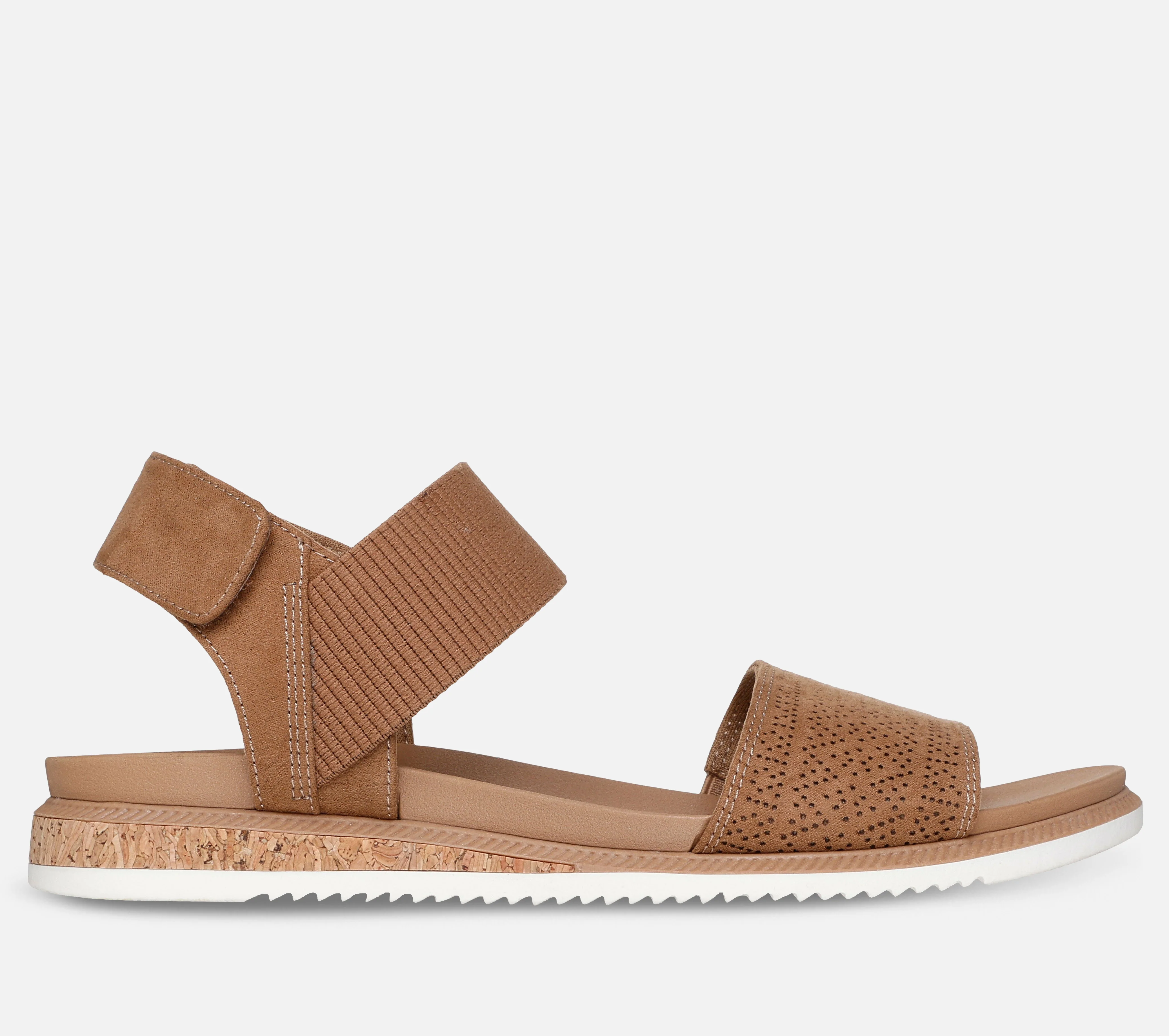 Desert Kiss Low - Top Look