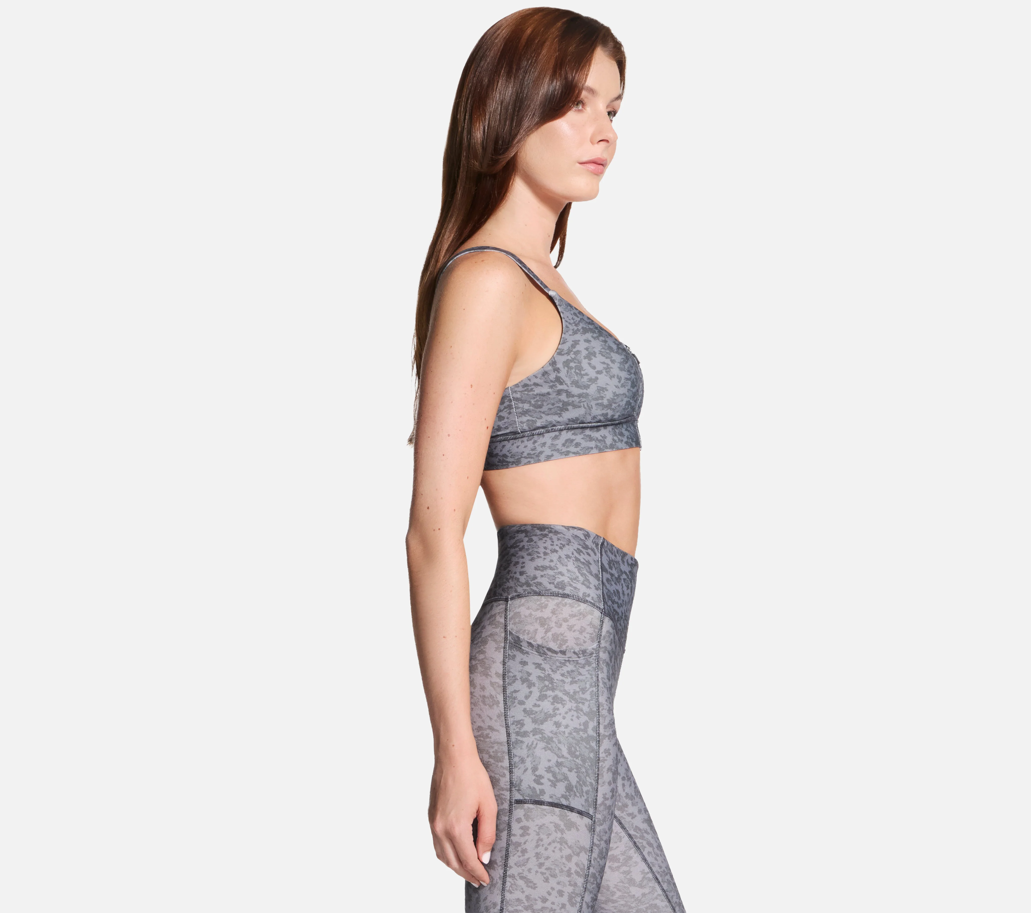 GO WALK Evolution Printed Zip Front Bra - Image 4