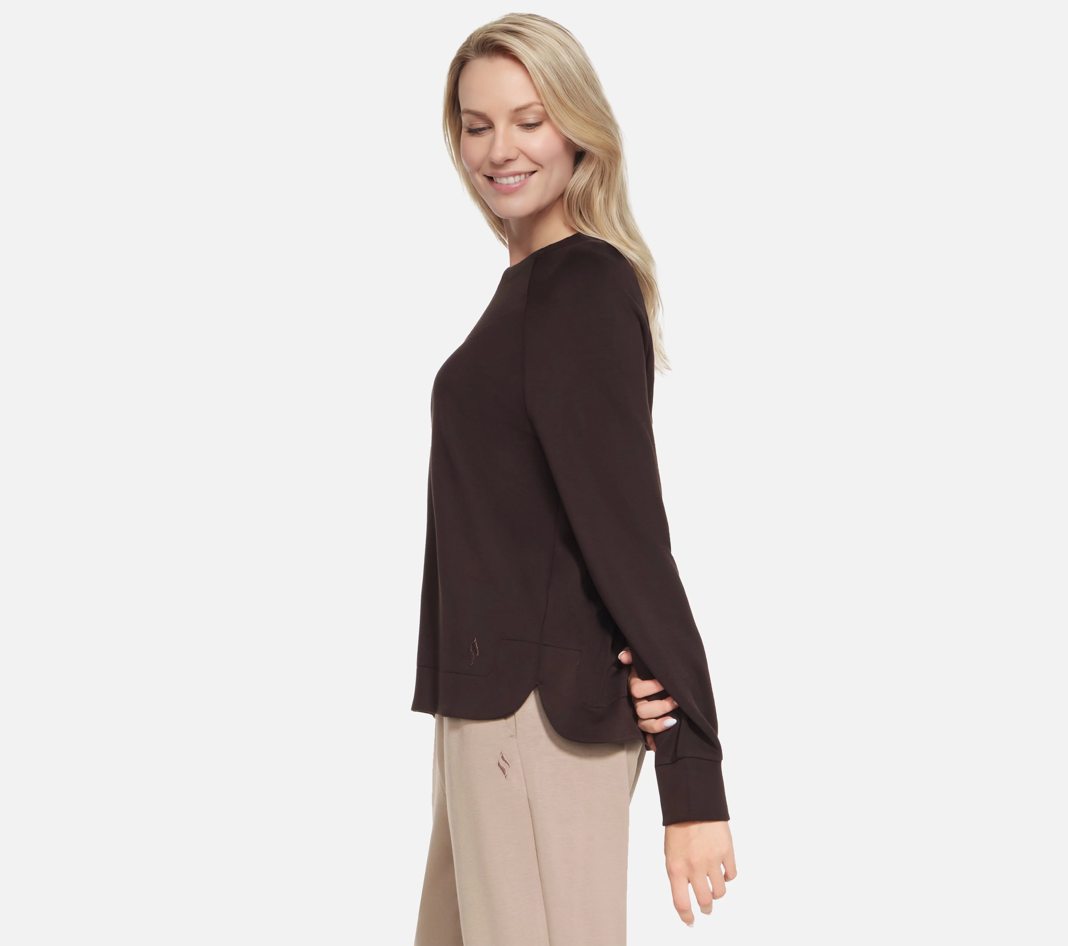 SKECHLUXE ELEVATE Crewneck - Image 2